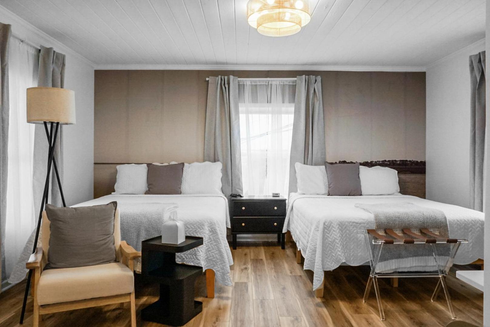 The Boardwalk Inn Кароліна-Біч Екстер'єр фото