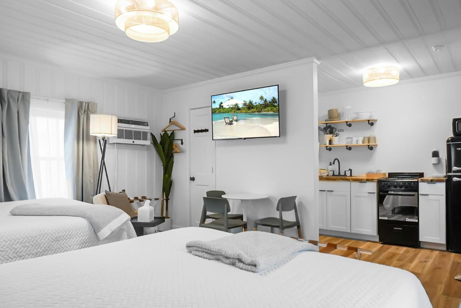 The Boardwalk Inn Кароліна-Біч Екстер'єр фото